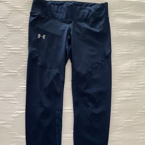 Under Armor crop leggings